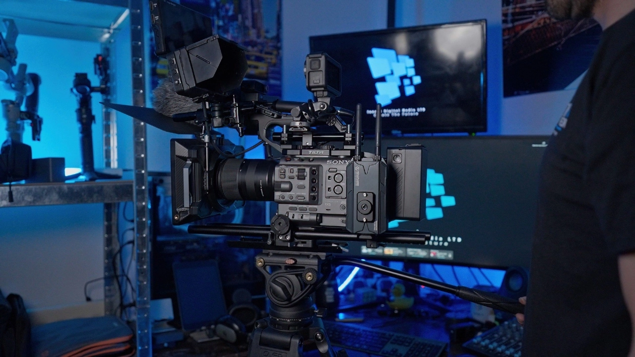 Sony FX6 Tripod & Handheld Rig V1