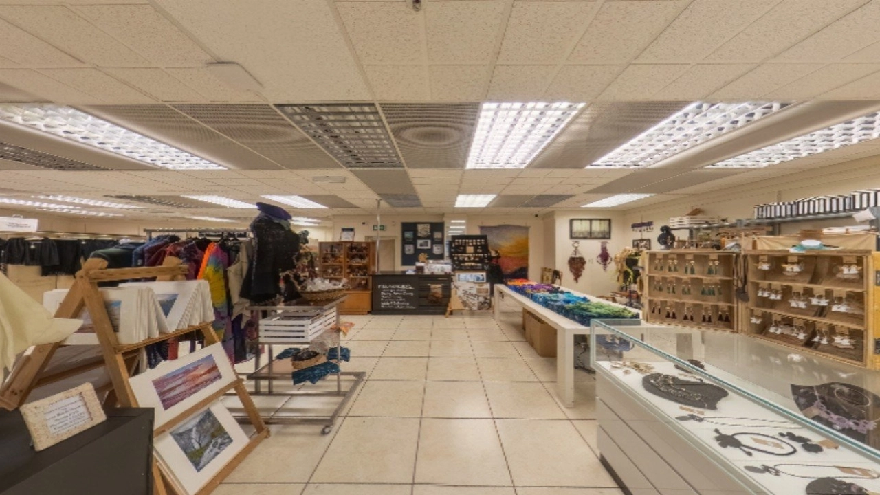 Phia, Bangor, North Wales 360 Tour