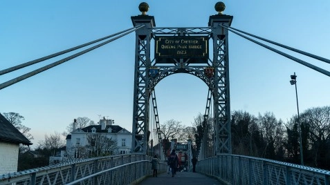  Queens Park Suspension Bridge Chester Photo Shoot image 3