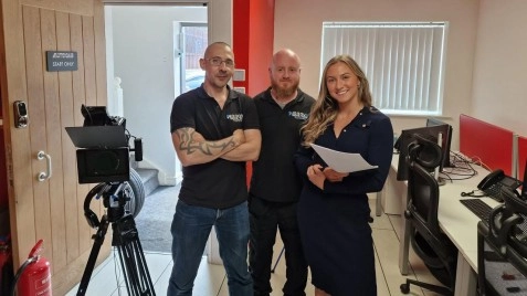 [Behind The Scenes] Autocab & Magnum Reels Shoot Behind The Scenes image 2